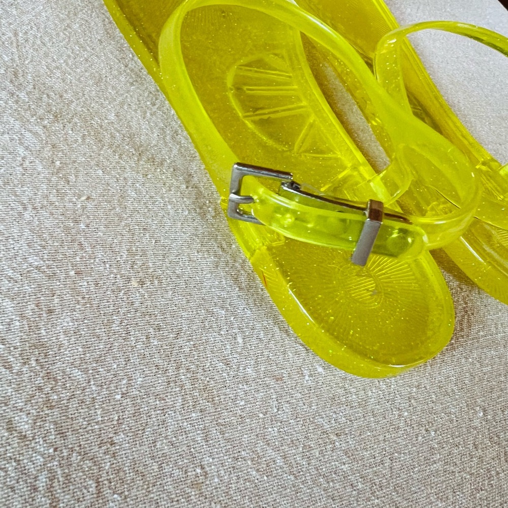 Katy Perry Collections Yellow Jelly Toe-Ring Sandal with Rainbow Detail - Picture 7 of 11